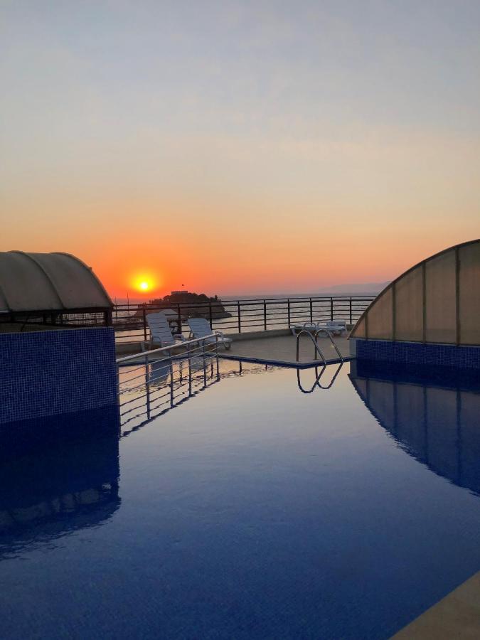 Kayhanbey Hotel Kuşadası Ngoại thất bức ảnh