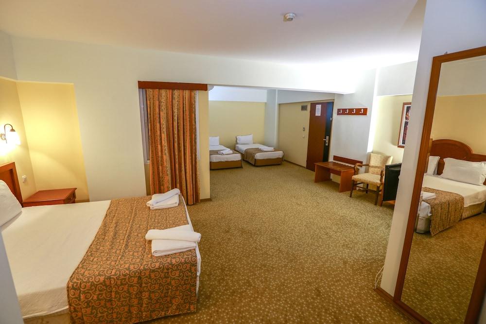 Kayhanbey Hotel Kuşadası Ngoại thất bức ảnh