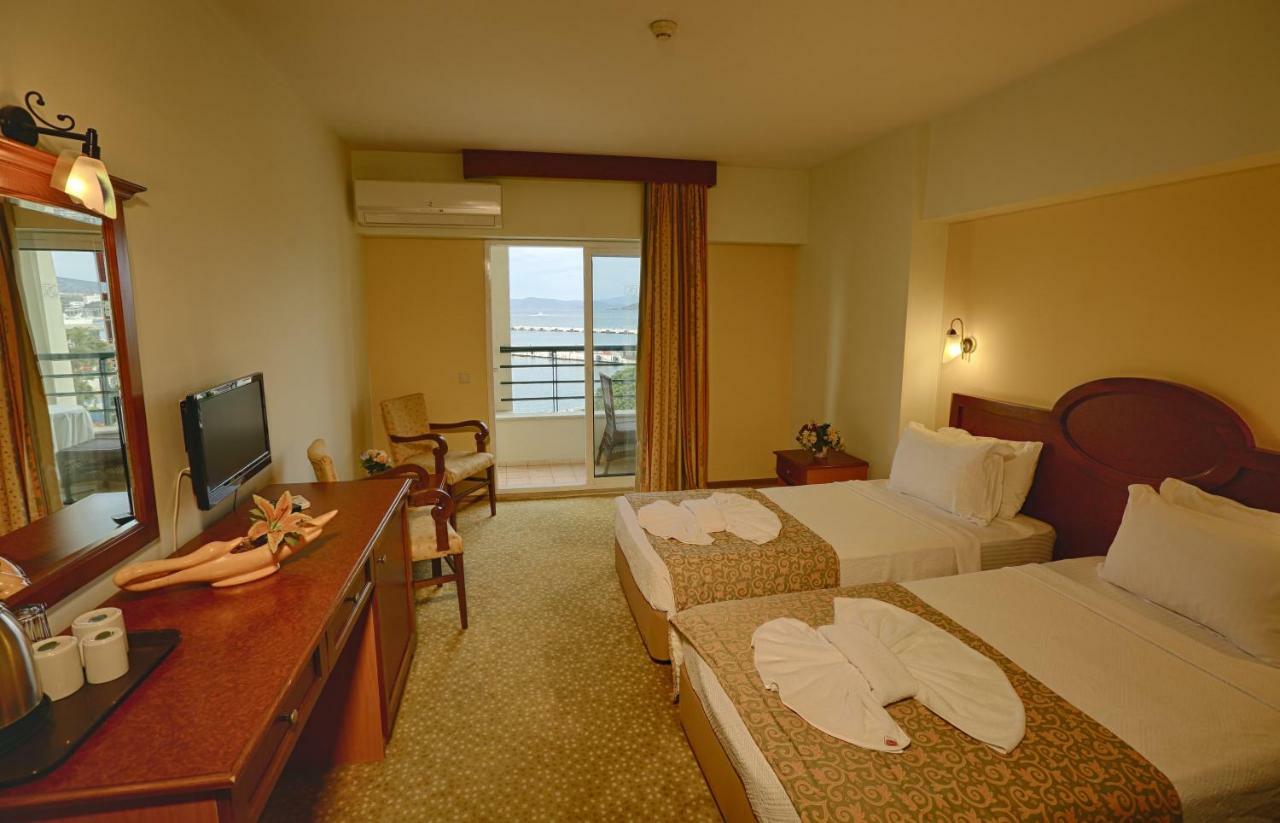 Kayhanbey Hotel Kuşadası Ngoại thất bức ảnh
